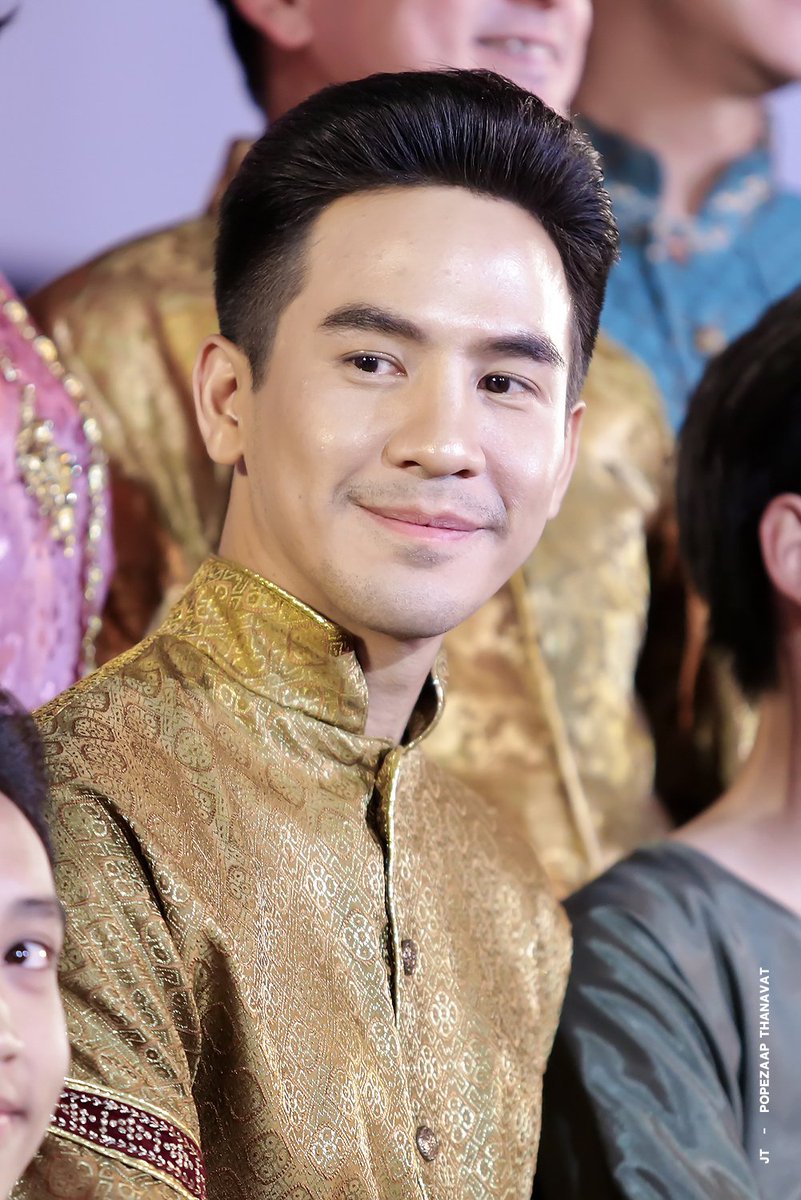 Jetaime_xx4's tweet photo. สำหรับนี่ นักแสดงมีผลต่อความสำเร็จของละครมาก ขอบคุณความบุพเพที่เลือกพระนางคู่นี้ เหมือนทุกอย่างมันถูกกำหนดไว้ หลงรักทุกอย่างใน #บุพเพสันนิวาส https://t.co/yqc9Kp72v1