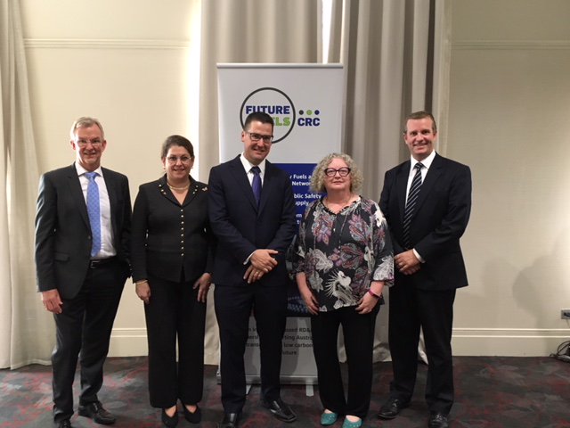 Big congrats to RMIT's Jan Hayes (second from right), who'll be leading the Community Engagement, Public Safety and Security of Supply research program in the new <a href="/FutureFuelsCRC/">Future Fuels CRC</a>