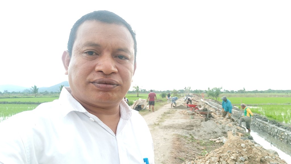 AmranApt's tweet photo. #PadatKaryaTunai #DanaDesa
TA. 2018 Pembangunan saluran irigasi Desa Pumbeyoha
@jokowi @EkoSandjojo @taufikmadjid71 @Didifathur @KN_P3MD @tppindonesia @TPPIKoltim https://t.co/ZKO7MUWQs5