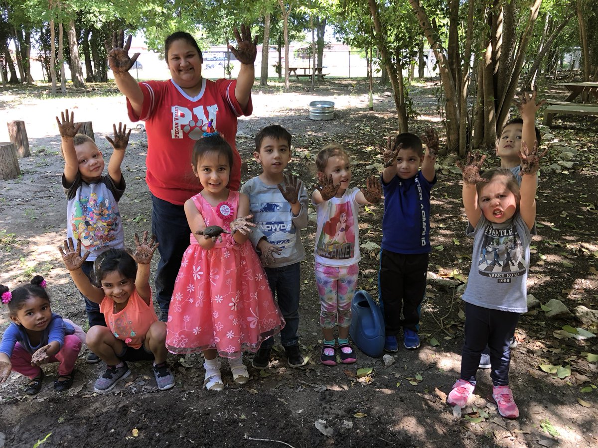Cubcare02's tweet photo. When we read a book about mud we have to extend the learning and play in mud! First time experience for several of them. Learning is messy and fun in pre-k😁 #PVlionpride #ECISDtweets #prekexplorers https://t.co/2UECEGbKdJ