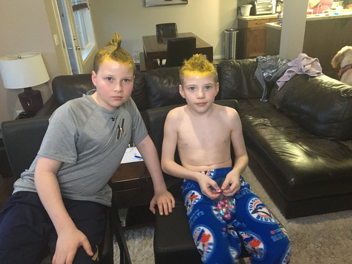 The Creig boys dyeing their hair to honour the Broncos #HumboldtStrong