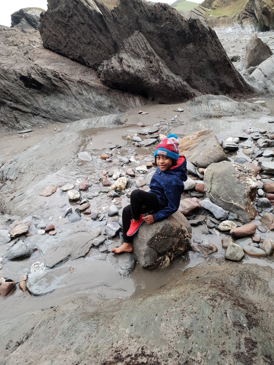 hannielmodel's tweet photo. I had lots of fun on our family Easter holidays break to North Devon https://t.co/5n7pNAgMWB