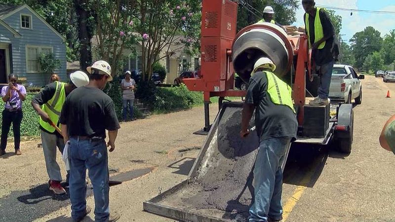 WLBT's tweet photo. Are potholes driving business away from the Capital City? https://t.co/A7qDx1vpVG https://t.co/6EATelKLMK