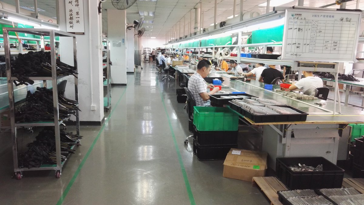 Vicky199571's tweet photo. A flourishing factory, a busy worker！！！ https://t.co/z2pijcw3Wz