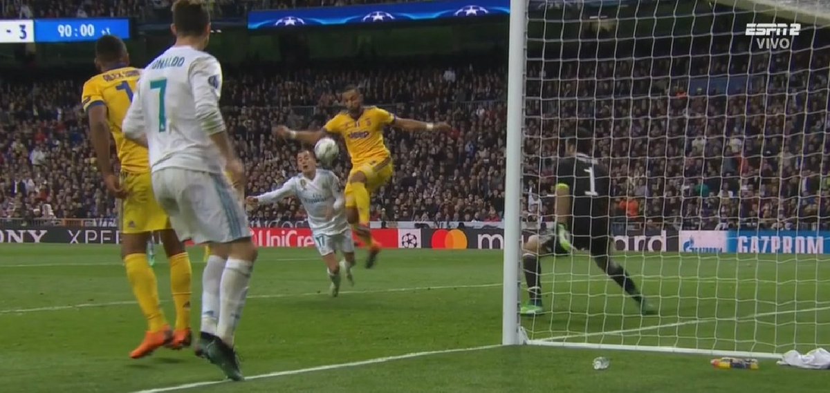 ¡Se enciende la mesa de debate en <a href="/futpicante/">Futbol Picante</a>!

¿Para ustedes era penal sobre Lucas Vázquez? 🤔

🔃 RT: Sí
❤️ MG: No 

🔥¡EN VIVO! 
📺ESPN 2