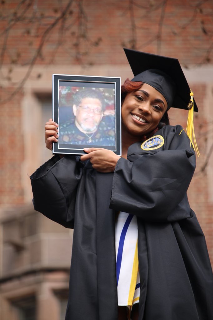 liyawiyaaa's tweet photo. She got goals she’s pursuing. Name it, I bet she doing it. #Fisk18 #Fisk_RYS18 https://t.co/qZtXVqnnAq