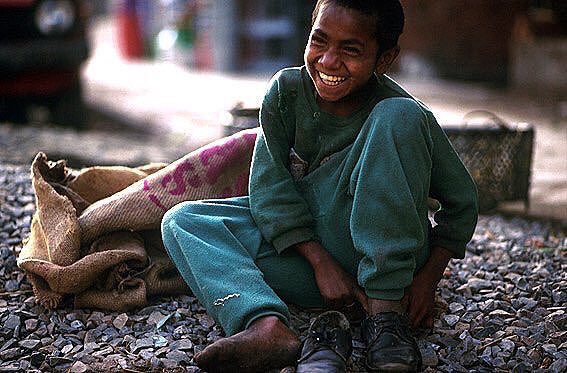 fs330's tweet image. ستطيب الحياة يوماً .. و ننسى مُرها
هذي ثقتي بربي..
#فلسفة_صباحية