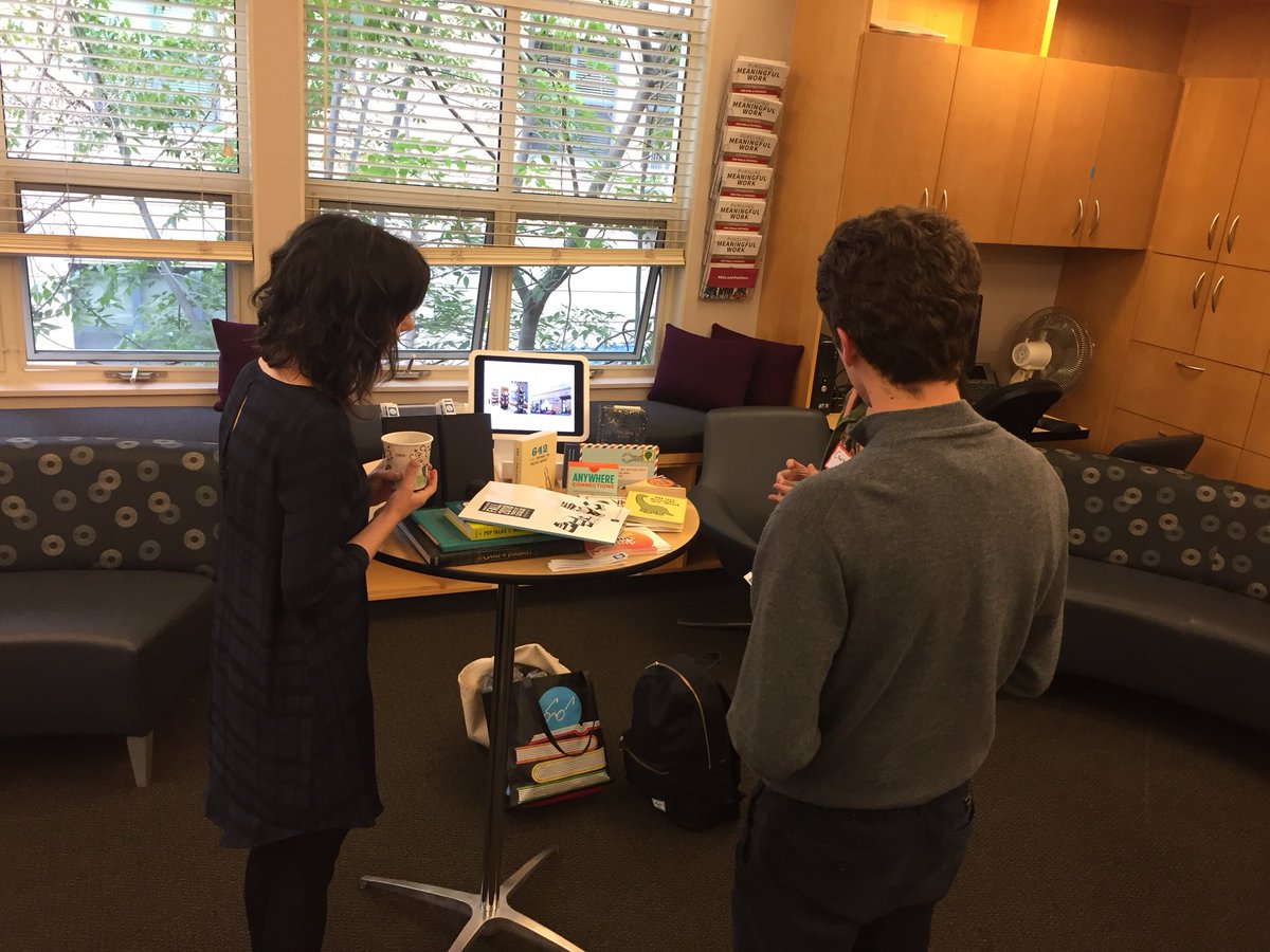 Creating community and connections at the Writing Across Industries mixer <a href="/StanfordBEAM/">Stanford Career Edu.</a> .  <a href="/kmacassidy/">Kathleen Cassidy</a> <a href="/BrettAlpert/">Brett Alpert</a> <a href="/margot_stanford/">Margot Gilliland</a>