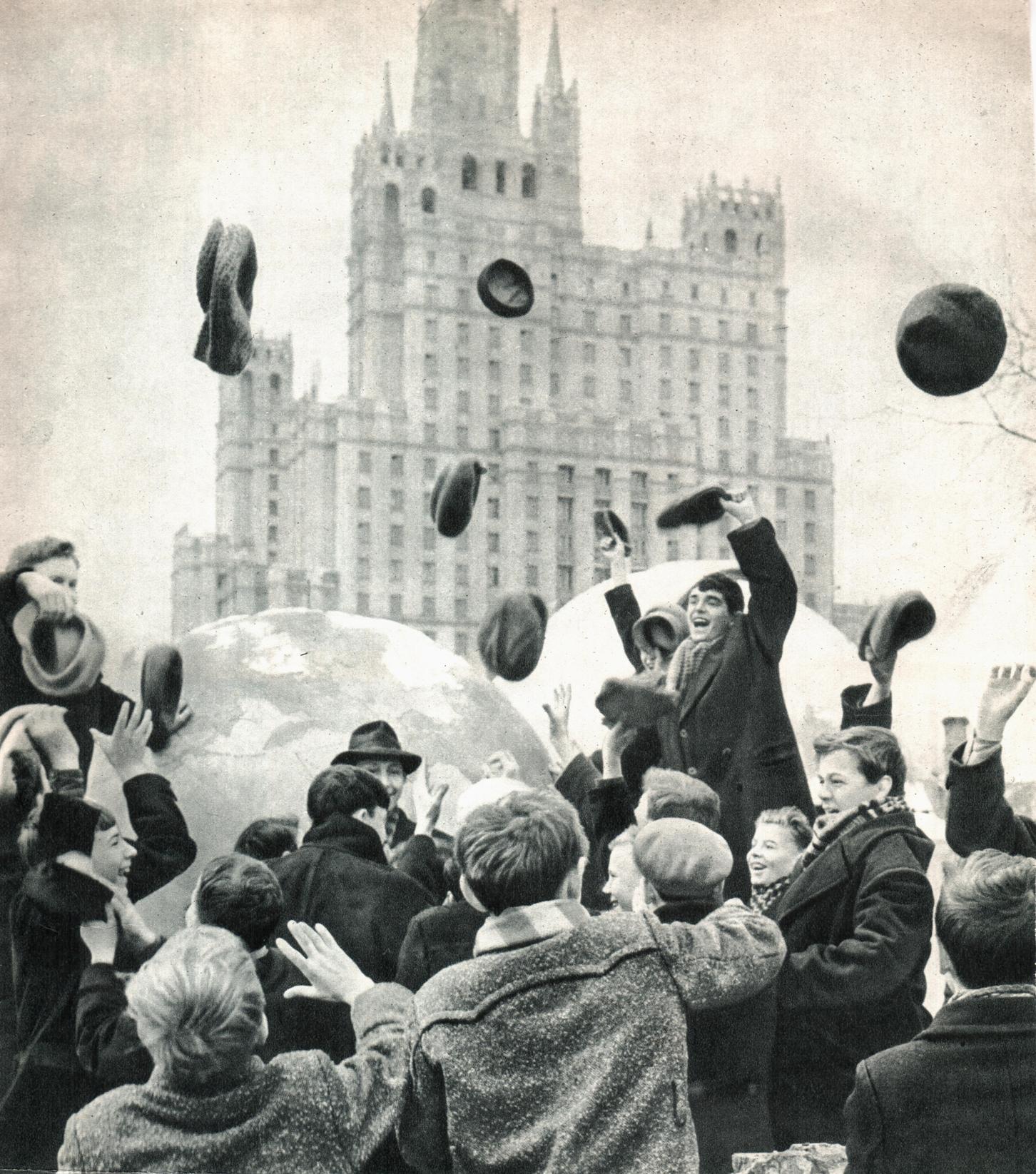 полет гагарина фотографии