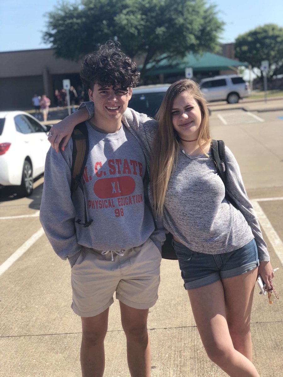 connorgelll's tweet photo. Happy birthday Shimelle! Hope it’s a great one(:❤️❤️ @MAndreyka https://t.co/yTYCoRujv9