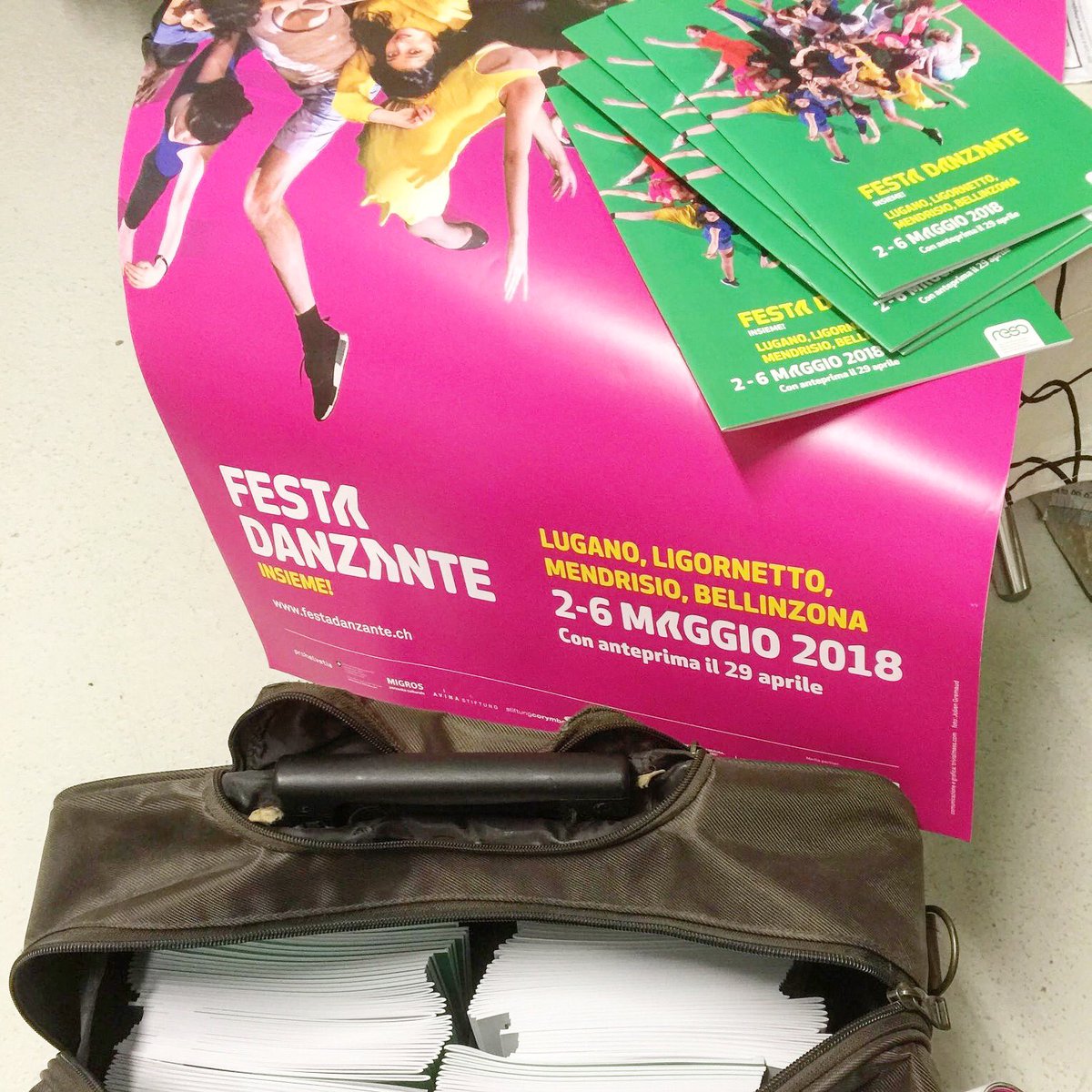 Pronti per le consegne! 😎🏃‍♂️🏃‍♀️
#festadanzante #ticino #fetedeladanse #dastanzfest 
#swiss #switzerland