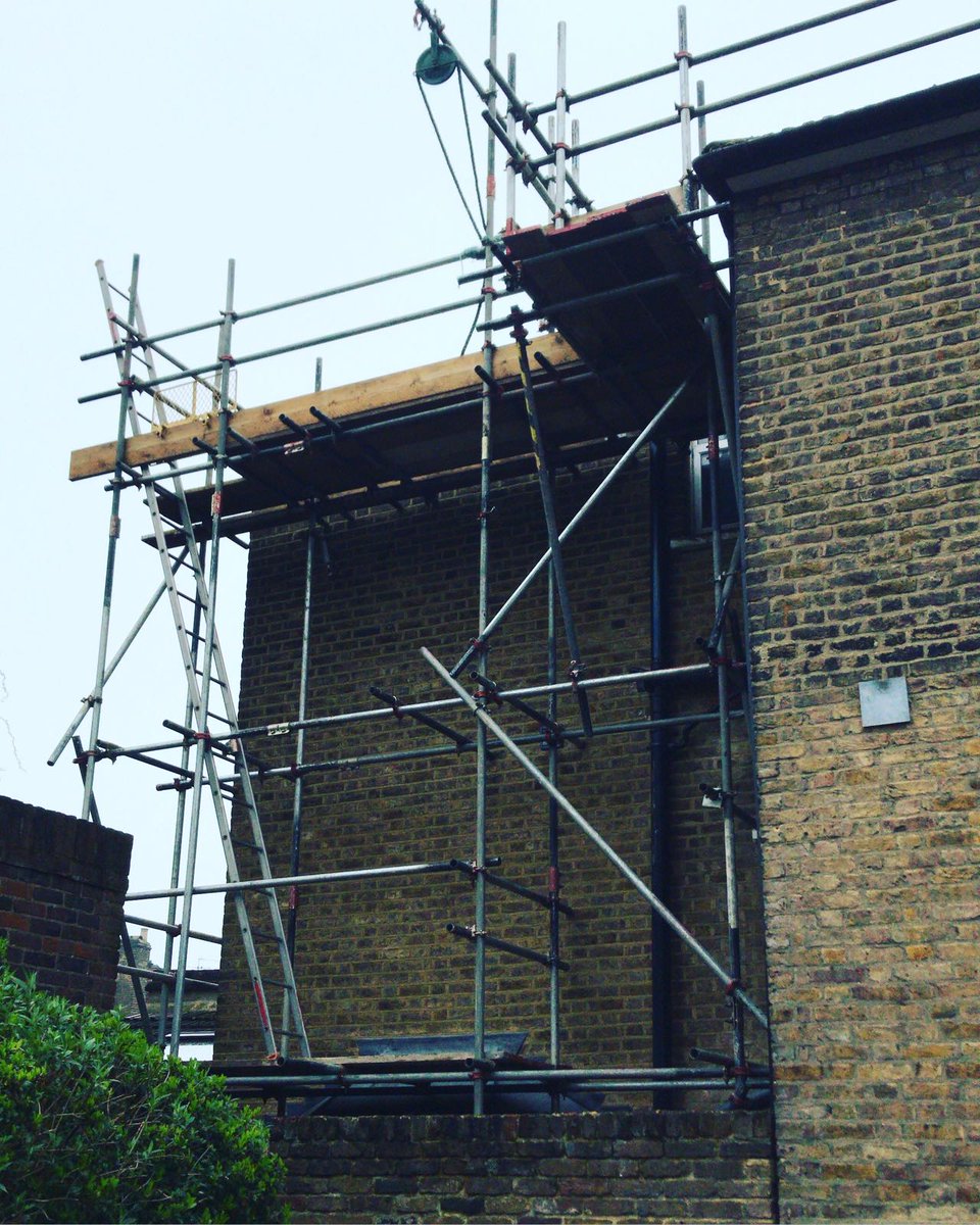 Lethbridgebuild's tweet photo. Another new roof in London E17 Lethbridge Roofing new eternit slates New fascia &amp; Guttering for all your roofing needs LRL Roofing 01992-578013 https://t.co/q5cwtvxftM
