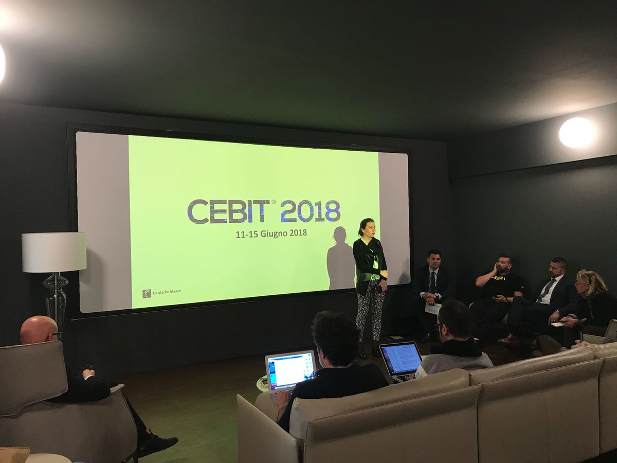 hannoverfairsIT's tweet photo. Maria Acosta Voltolini, Marketing Manager di @PoliHub, interviene alla conferenza stampa di #CEBIT18: "Per #Polihub @cebit è un'opportunità interessante per l' #internazionalizzazione delle nostre #startup e per trovare nuovi partner" #roadtoCEBIT https://t.co/U3c9tlvzj8
