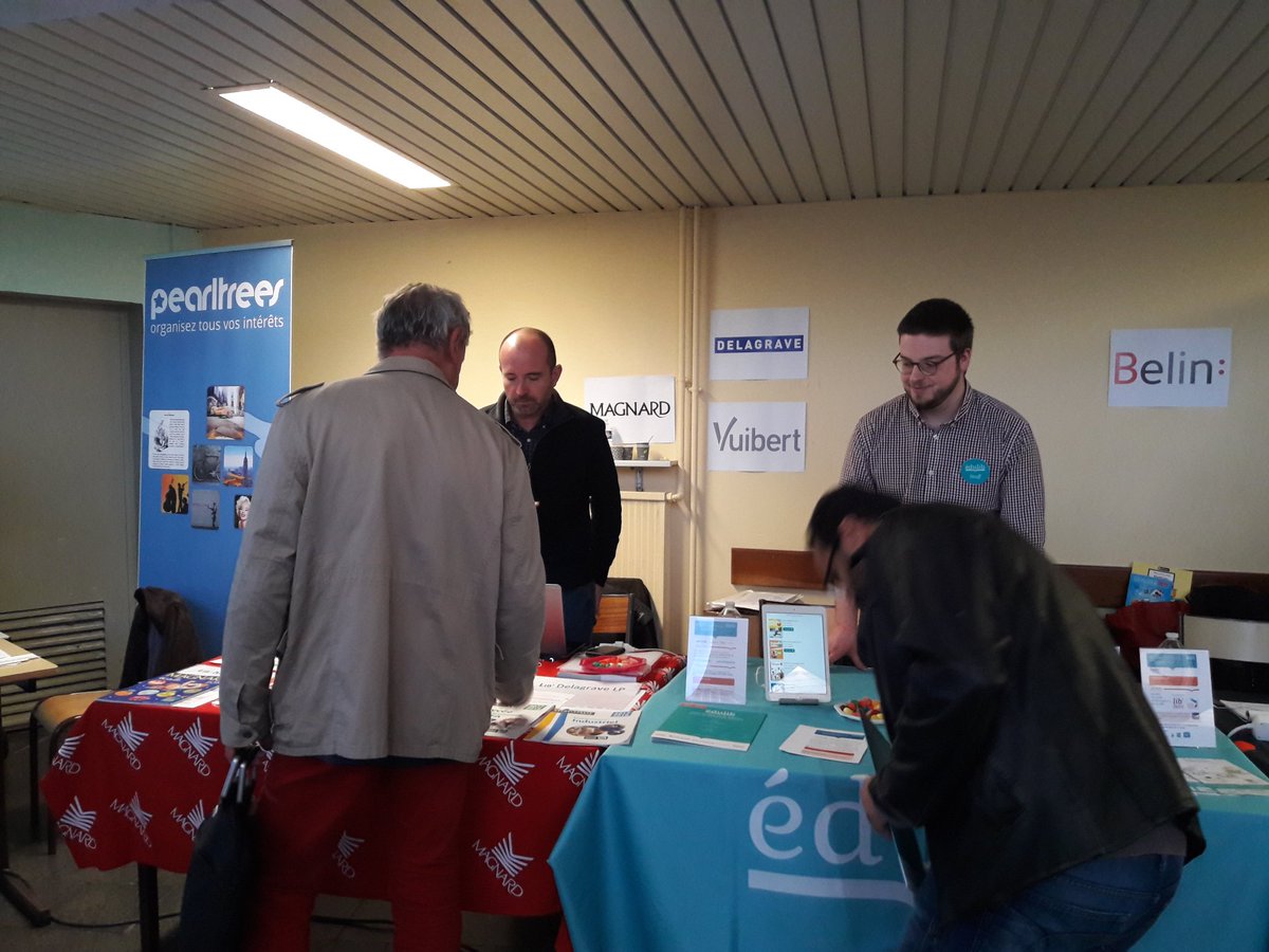 EdulibFR's tweet photo. Rdv stand édulib #JANE2018! #lycees4.0 #numerique et à 15h15 salle ST21 pour parler Ressources @BelinEducation @Magnard_Edu https://t.co/TlV1UotYg6