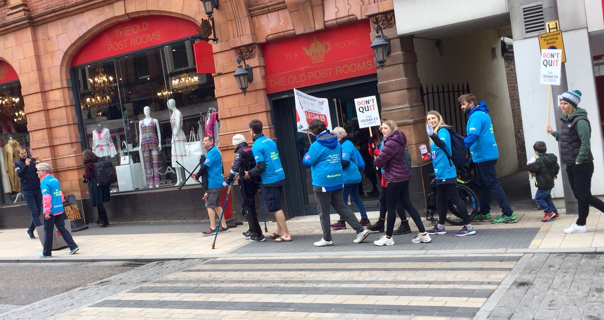 Databroker_GP's tweet photo. A fantastic cause @claire80lomas has just come past the @Databroker offices #Altrincham #manchestermarathon https://t.co/vUrSbtzqIx