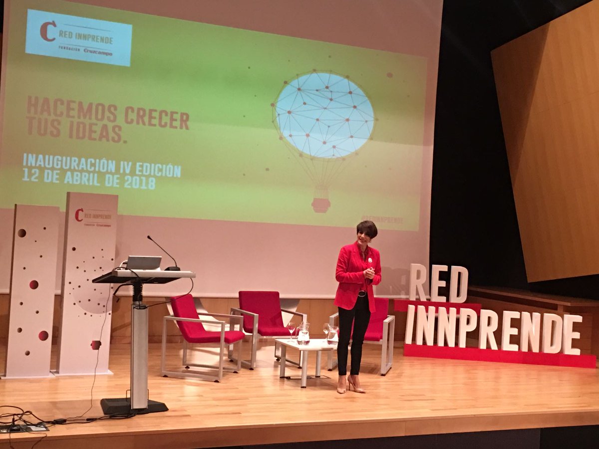 FCruzcampo's tweet image. ¡Comenzamos en la IV Edición de #REDINNprende con @hedifu abriendo la jornada! Hoy conoceremos los 19 proyectos seleccionados💡👩‍🍳, ¡sigue el hashtag para enterarte de todo! 🔝