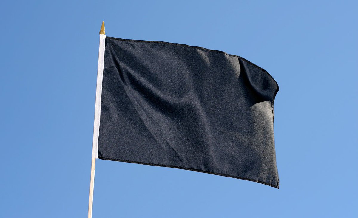 Черные флажки. Черный флаг. Черный флагшток. Флажок черный. Черное Знамя.