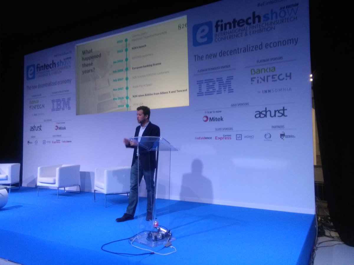 eFintechShow's tweet photo. En directo la ponecia de @PacoSierra_ES : N26. Fintech y Banking, lo mejor de ambos mundos. https://t.co/BondJRvZle