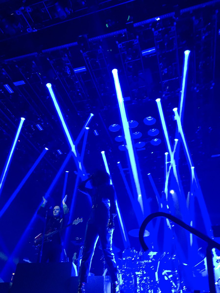 zerlinavulliamy's tweet image. Thank you thank you @arcadefire and @PresHall, you blew my mind last night. A truly magical show x