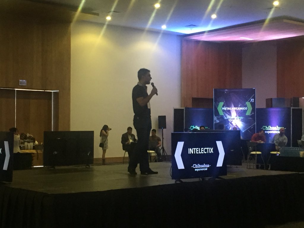 ChihuahuaIT's tweet photo. El día de hoy, el CITC participó dentro del programa Chihuahua Exponencial.
Today the Chihuahua Information Technology Clúster, A.C. participated as part of the Chihuahua Exponencial Program.
#ChihuahuaExponencial #HechoenCUU #CITC #aerospace #informationtechnology #automotive https://t.co/wqpjiyrfmT