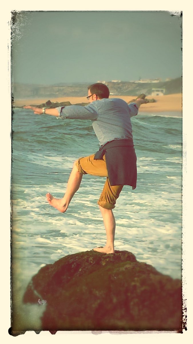 bigandyclifton's tweet photo. @rooevans #TBT to four years ago today at #Topcon Geoxperience #Lisbon and the Karate Kid was on the beach! #WaxOnWaxOff #TopconLife https://t.co/zmwZYgs4TX