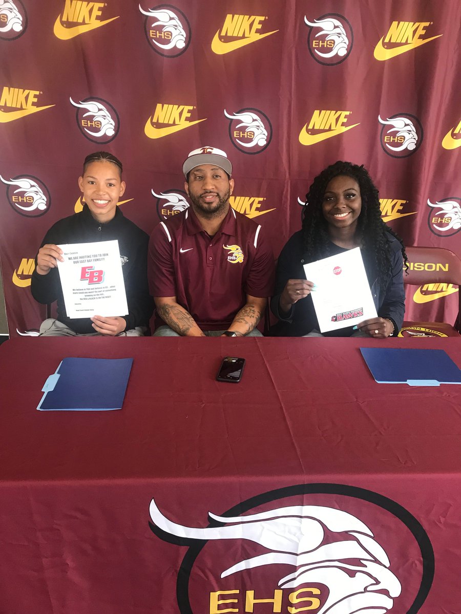 Scott Linesburgh (@scottlinesburgh) on Twitter photo Congrats to Edison players Celeste Almendarez (Cal State Monterey Bay) and Jaliah Williams (Holy Names) on signing their scholarships! <a href="/SoulVikeAthletx/">Edison Athletics</a> <a href="/recordpreps/">Record Preps</a> <a href="/Recordnet/">Recordnet</a> Congrats to Edison players Celeste Almendarez (Cal State Monterey Bay) and Jaliah Williams (Holy Names) on signing their scholarships! <a href="/SoulVikeAthletx/">Edison Athletics</a> <a href="/recordpreps/">Record Preps</a> <a href="/Recordnet/">Recordnet</a>