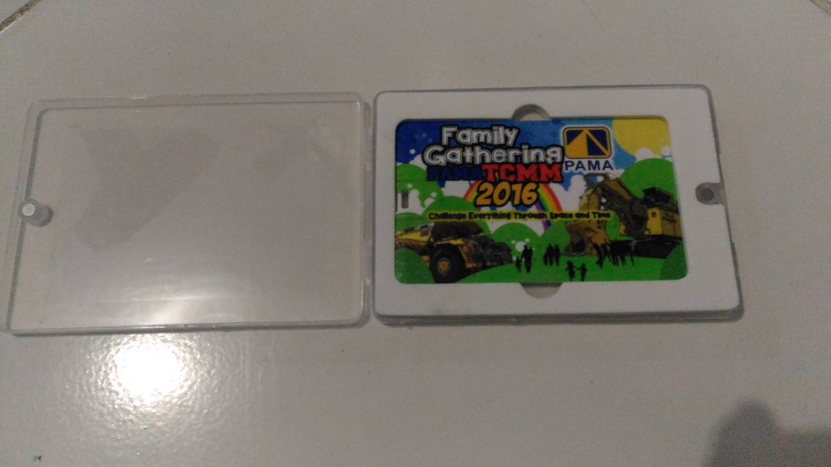 Peni_Asih's tweet image. #flashdisk #card @printed 75K 
#blocknote 5K #bolpen 2K #tas 5K #payung 30K #tumbler 35K 
#semetris 0811266773, 0811268905, 08112675425 wa