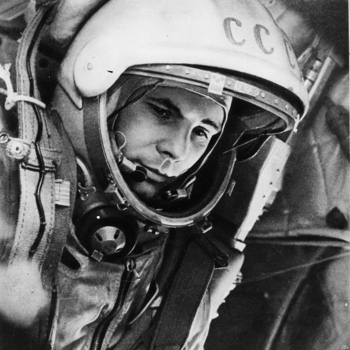 #OTD 12 April 1961, #YuriGagarin became the 1st person in space when he was launched in his #Vostok 1 spacecraft. See more esa.int/About_Us/Welco… #yurisnight #firstorbit #cosmonauticsday