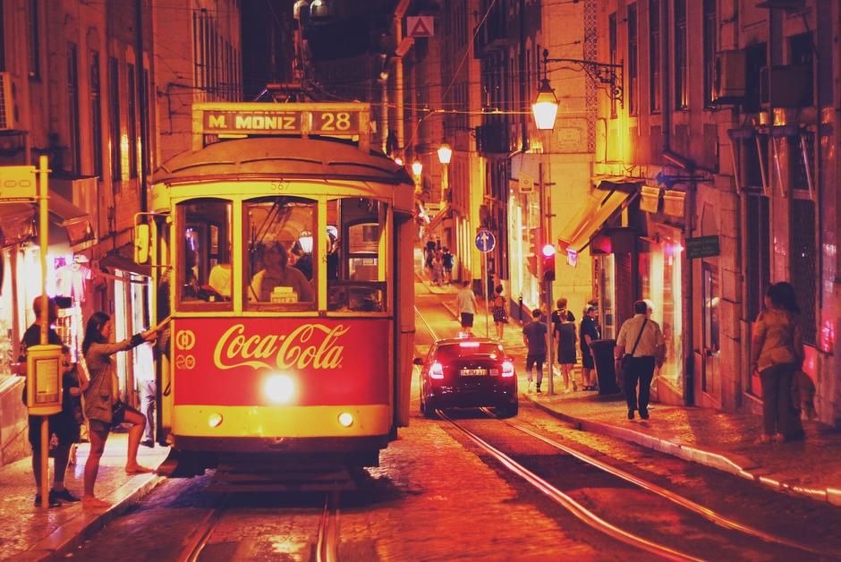 GestionPrivee's tweet photo. Classement. Le Portugal, pays le plus accueillant du monde, selon les expats - Courrier International : https://t.co/YTspnjmTzo Voir le sondage complet sur le Site Internations : https://t.co/vLw67TWxyX https://t.co/CrW3FeXVMs