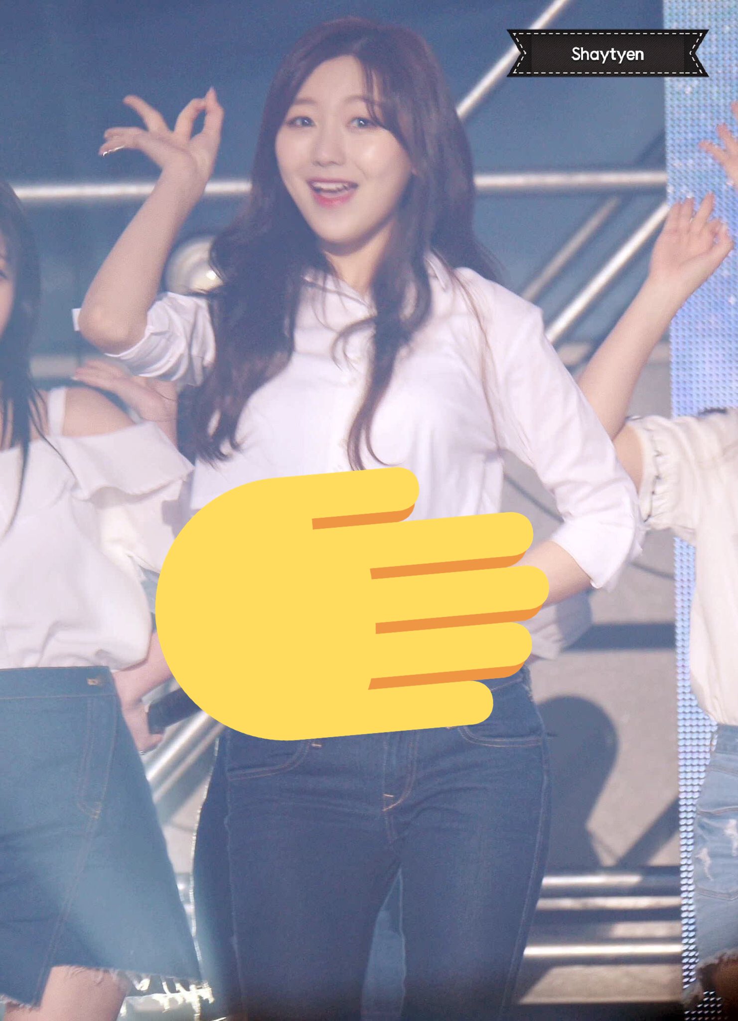 DakQDTcUQAEuEeg.jpg:large