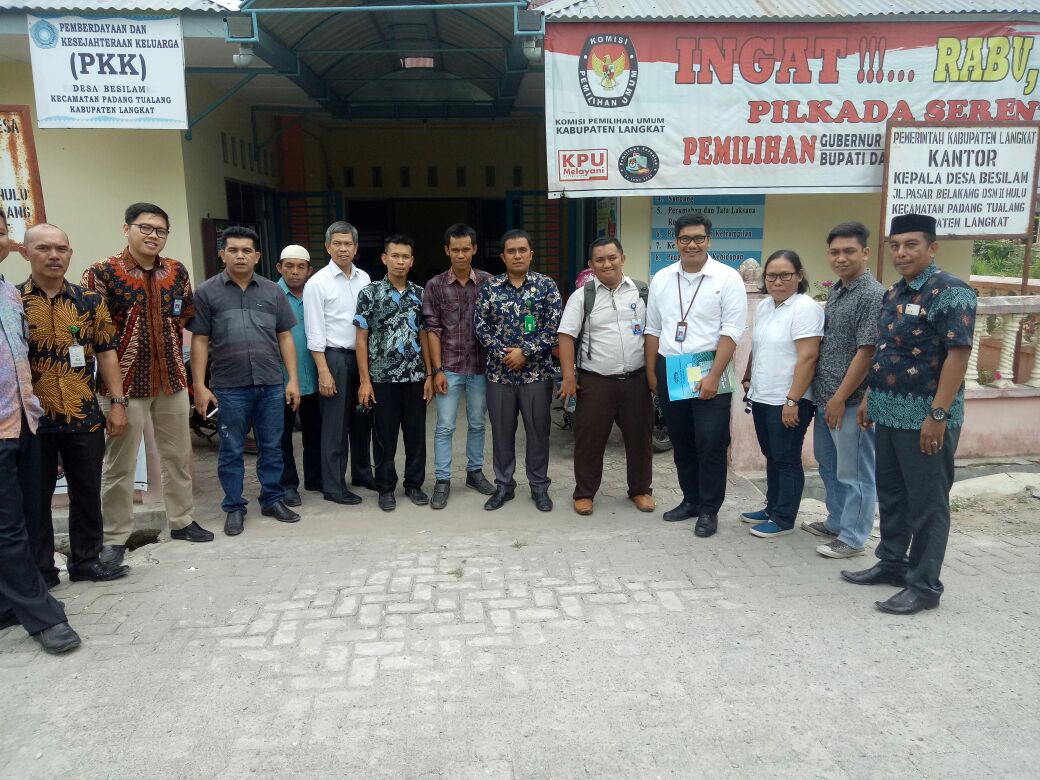 TonieBerutu's tweet photo. Kunjungan BPKP di Desa #besilam #PadangTualang #langkat @MustarGinting @july7naga @Su_liyono @jokowi @EkoSandjojo @taufikmadjid71 @KemenDesa @tppindonesia @TPPISUMUT https://t.co/YrzlDfbBs1