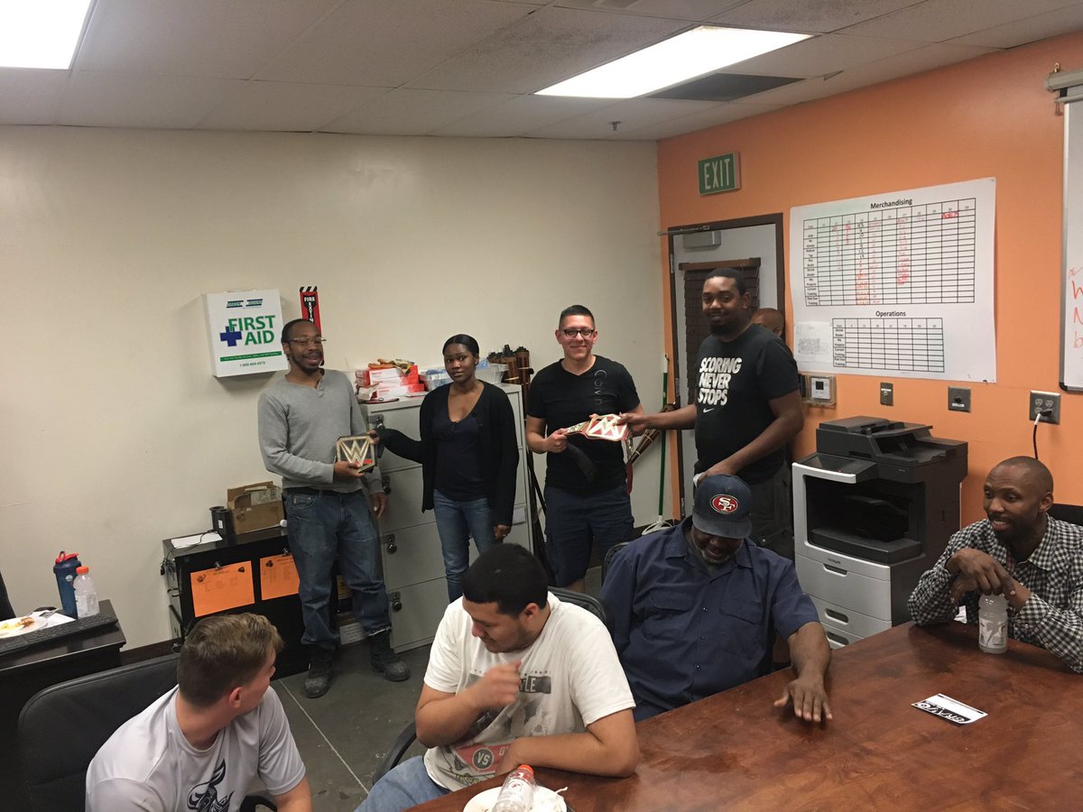 Exchange of "The Belts" 📦💪🏼🏅📦 Awesome job Paul &amp; Christopher. Well deserved.#TheChamps #TheyEatFreight #UNTOUCHABLES 🥊#Triplenickelfinest @KhariHeru <a href="/AkinsMel/">Mel Akins</a> @AmberD___ @Joshua0555HD <a href="/triple555hd/">Balch Springs HD SM</a>