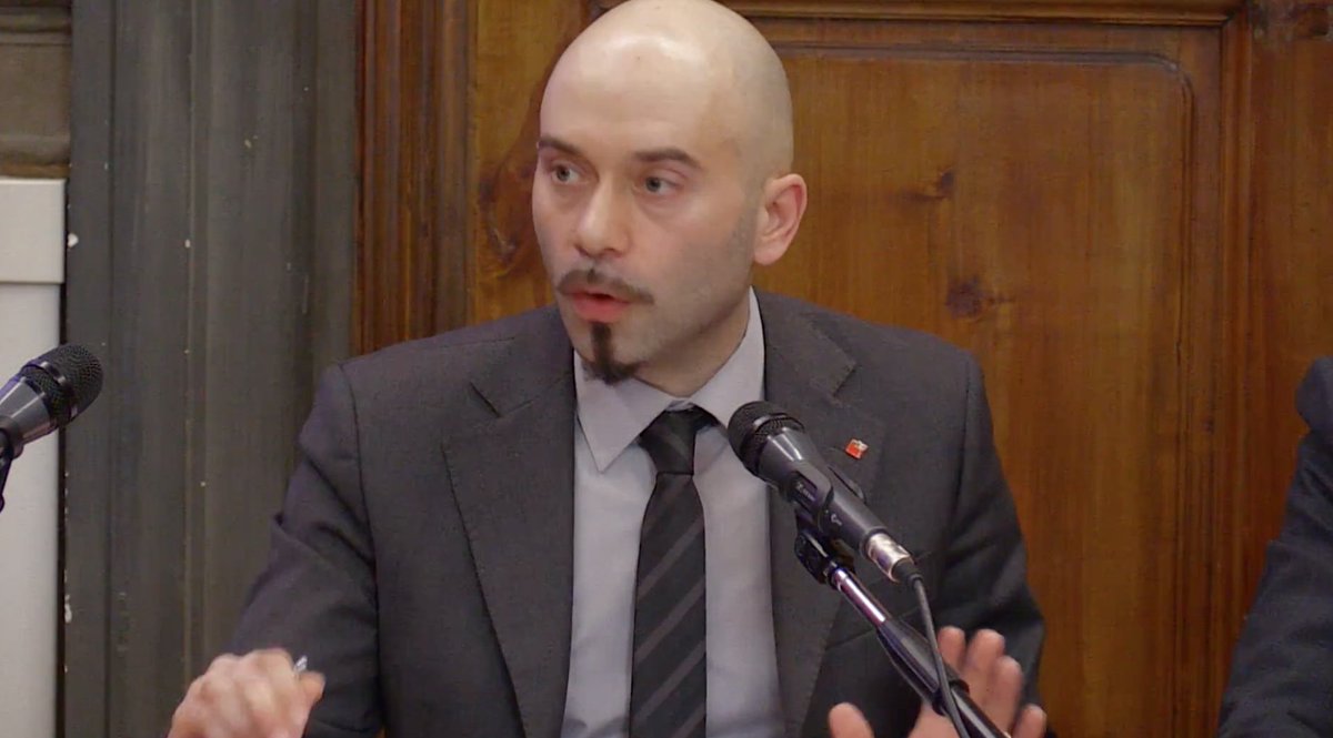 ircrea_project's tweet photo. @CPerniciano @cgilnazionale during the ir-crea research project: trade union must rethink its categories, but do not become a trade union of services... Don't miss this interesting speech  
 https://t.co/LuYe21PCsr https://t.co/CpHaznwpbP