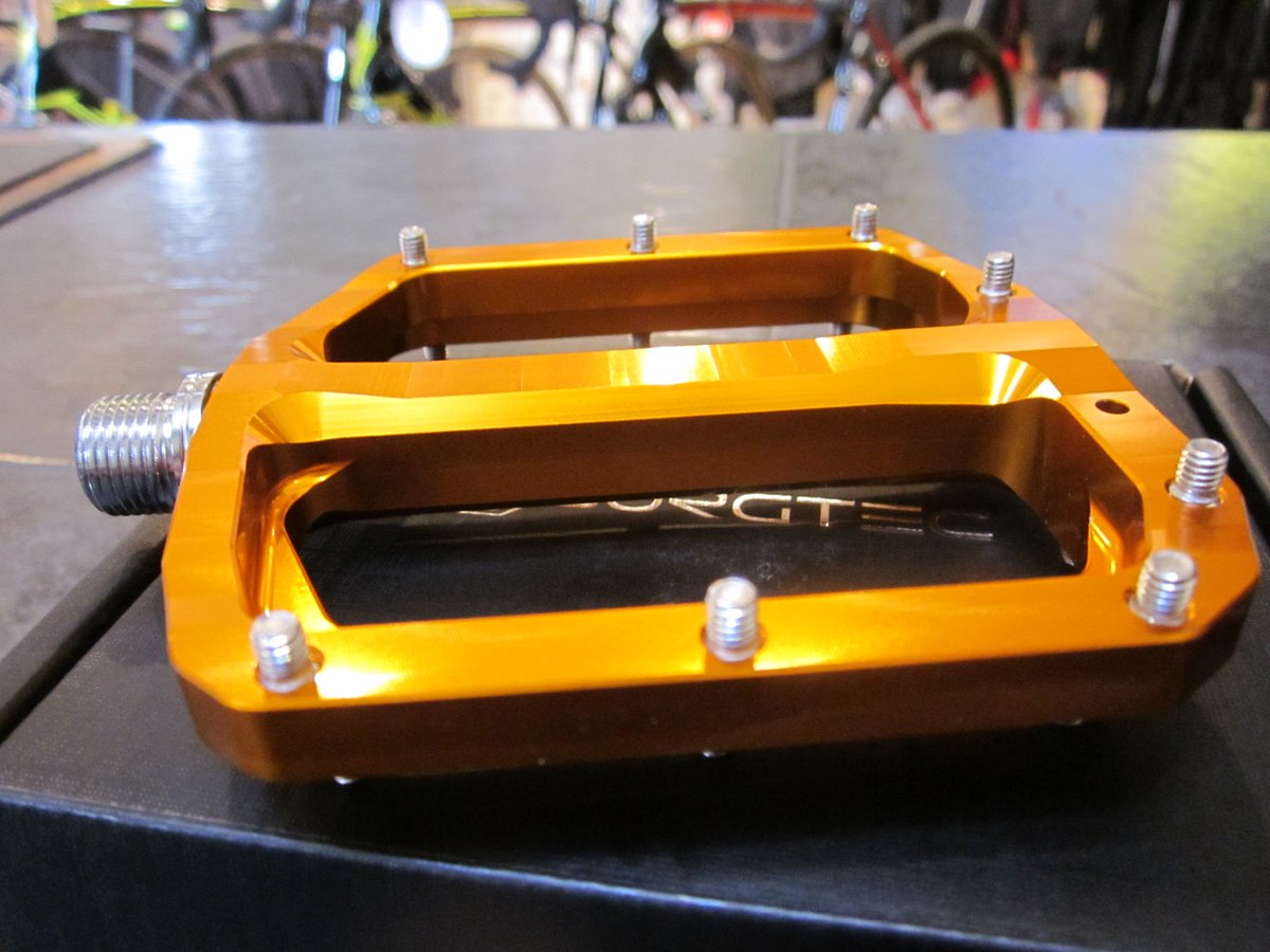 burgtec pedals orange