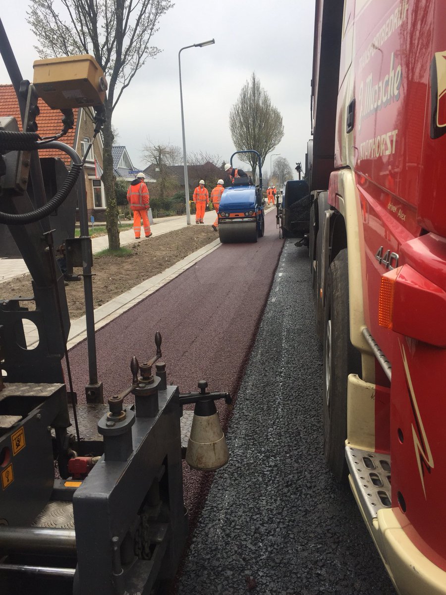 gerritweerts's tweet photo. Geel Rood Zwart @KWSInfraZwolle @ProvOverijssel Daarleveen https://t.co/KPrWNm5sbB