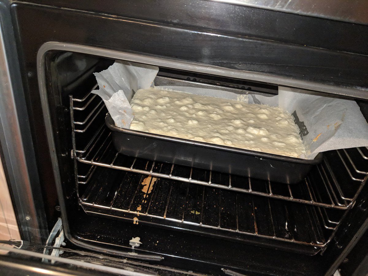 jwurtzel's tweet image. Just learned the hard way that a springform pan can't be used for a Magic Custard Cake (batter is too thin).  The salvaged portion is in the oven so there's still hope for #cakefriday @anuearthscience #bakingfail #nailedit