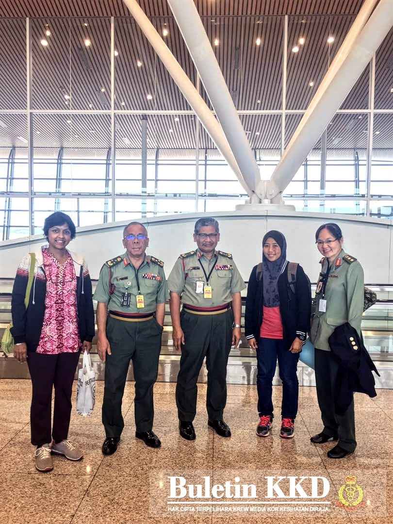 Alhamdulillah tadi b'kesempatan menyambut kepulangan pegawai saya Brig Jen Dato Dr Chelvi (Pakar O&amp;G) &amp; Mej Dr Aimi (M.O Paeds) pulang dari Cox's Bazar Bangladesh setelah b'tugas lebih 6minggu m'bantu pelarian Rohingya yg b'lindung di sana <a href="/HishammuddinH2O/">Hishammuddin Hussein 🇲🇾</a> <a href="/AffandiMyCDF/">MyCDF-PAT</a> <a href="/ArmyPtd/">Tan Sri Dato' Sri Zulkiple bin Hj Kassim</a>