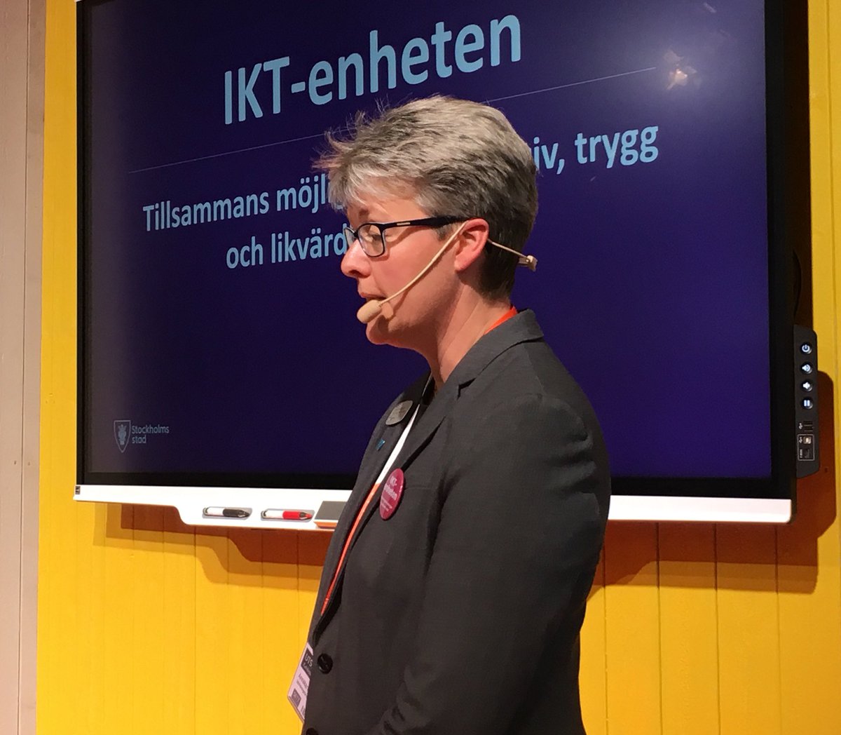 Min chef AnnMarie Taylor presenterar IKT-enhetens utökade stöd för Stockholm stads skolor i deras digitala utveckling #SETT2018 #sthlmisit <a href="/smartsthlm/">SmartSthlm</a>