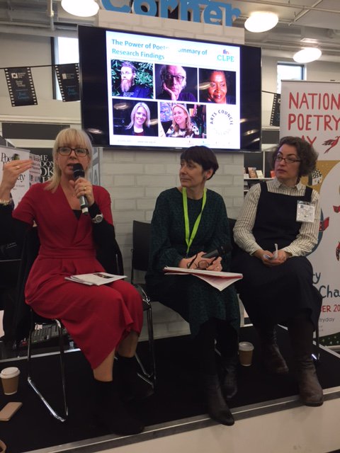 PoetryDayUK's tweet image. "the reading &amp;amp; writing of poetry needs to be a wider part of the whole curriculum"  Cue Massive Applause @LondonBookFair @clpe1 @KateClanchy