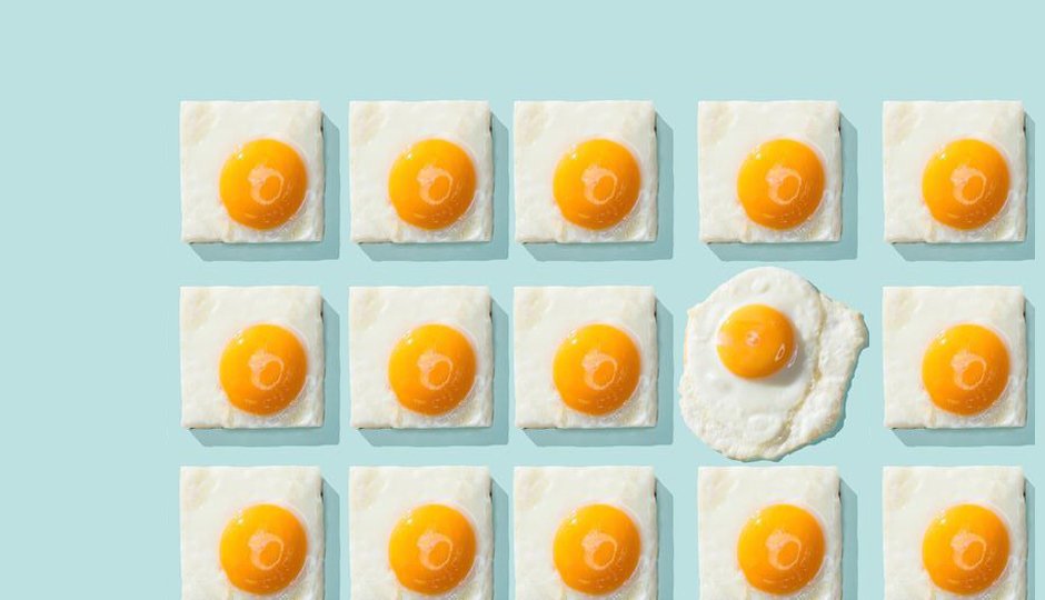 DusensEurope's tweet photo. Si on arrêtait de se casser la coquille à vouloir attirer l’attention pour finalement faire comme tout le monde ? Nouvel article sur notre #tumblr 🍳👉 https://t.co/4iM513M6jm https://t.co/jur4sS1nUK