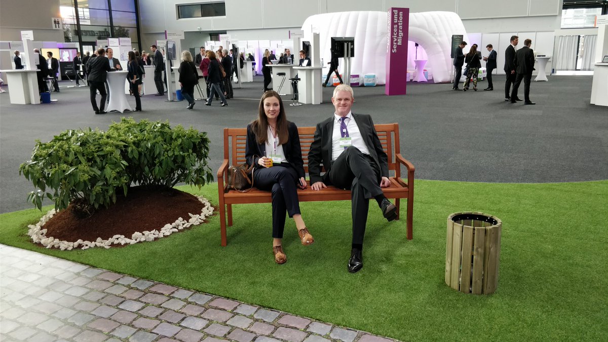 "Wir denken wie Banker" #com18 #kollegen