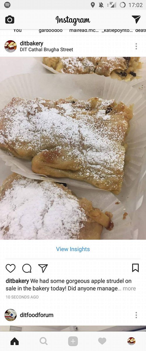 This week we had authentic apple strudel on sale in the bakery shop! They were delicious! 🤤 Did anyone manage to snatch one up? 😋#ditbakery #applestrudle