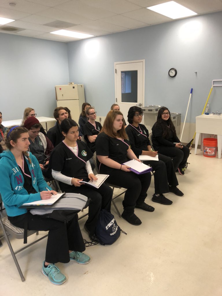 MTC_VetScience's tweet image. Loudoun County Animal Shelter is offering low cost vaccines/microchipping this wked!