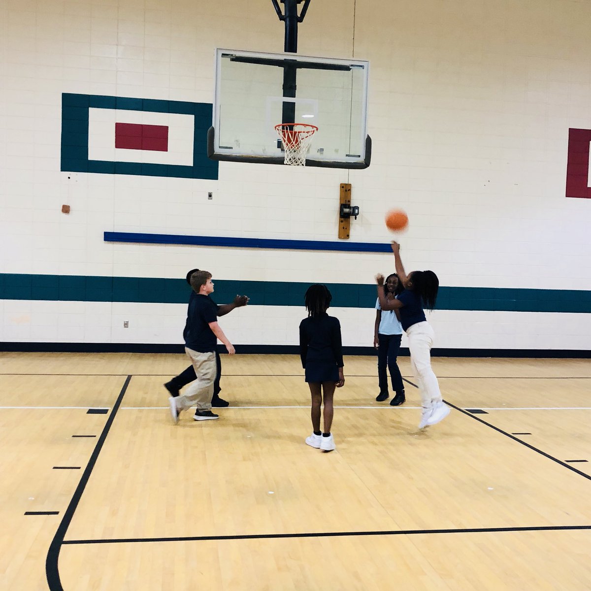 ccrystal1996's tweet photo. ELA GMAS testing is in the books...giving our brain a break! #thankscoachB https://t.co/CbjE7QdIrH