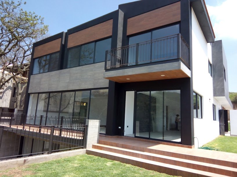 Fiero Aluminio tweet media