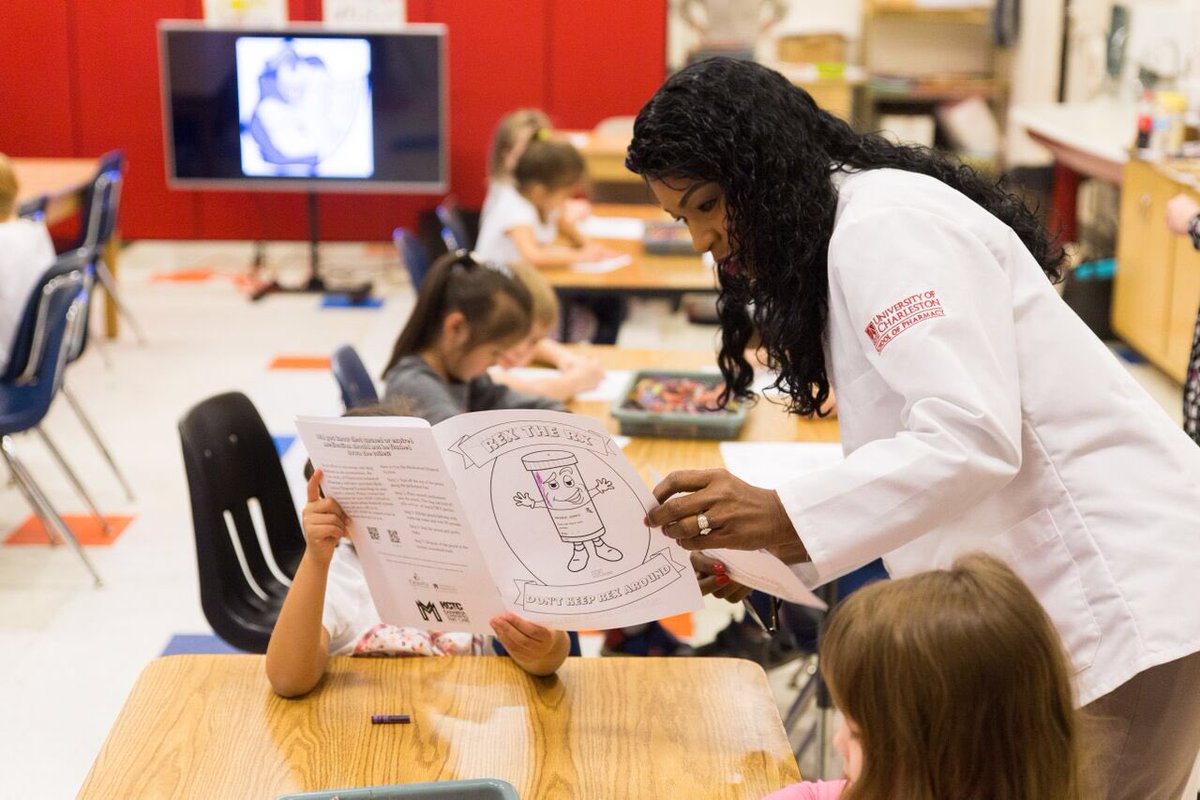 UCWV's tweet photo. Some of our pharmacy students are helping to pilot a medication safety program in area elementary schools – https://t.co/Paxa1qDfZp