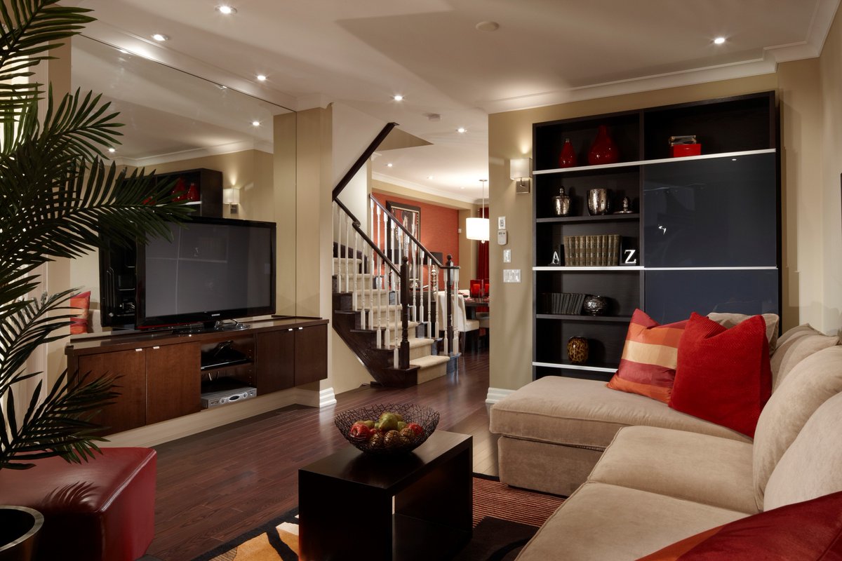 sorbaragroup's tweet image. Featured here is one of our luxury townhomes from our past Tanglewood project in Oakville. #pastproject #homebuilder #oakville #RealEstate