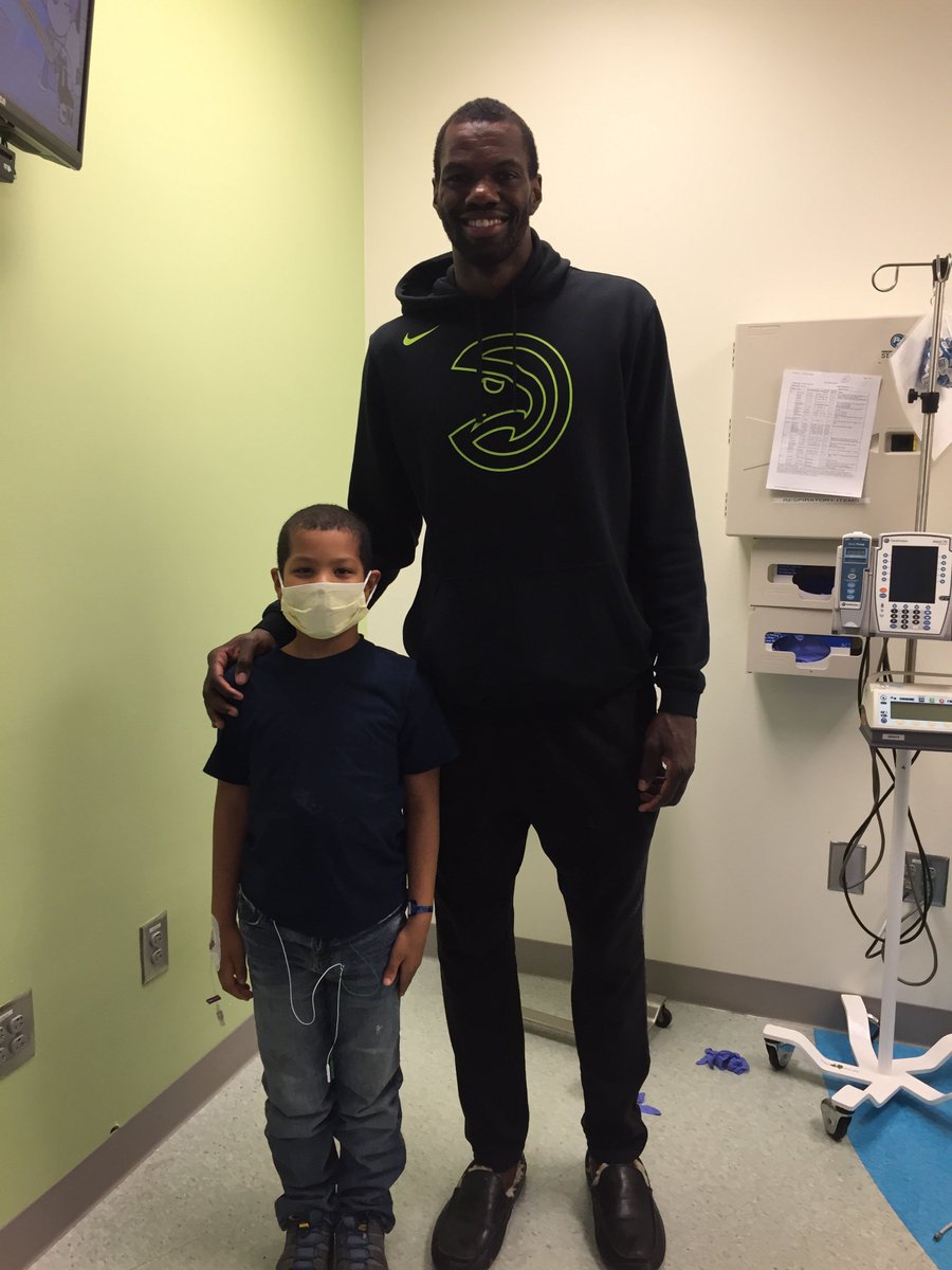 childrensatl's tweet photo. Thank you @d_dedmon3 for visiting and surprising some of our patients with @ATLHawks tickets! They had a blast at Tuesday night's game. https://t.co/xE0rAH8PYL