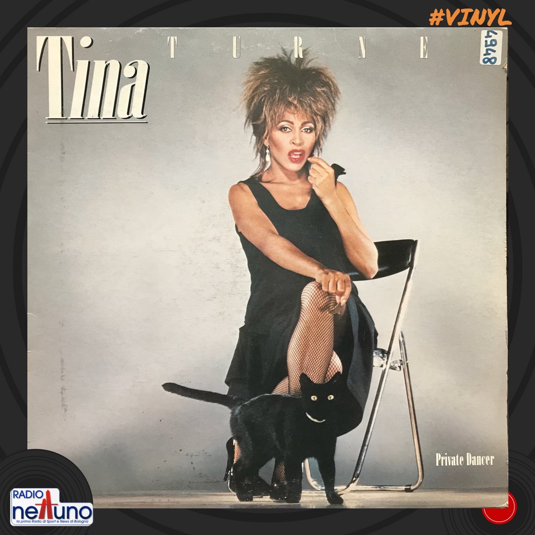 #RADIONETTUNO #VINYL #COLLECTION #THROWBACK: #TINATURNER - PRIVATE DANCER @LoveTinaTurner 📀🎶 #vinile #recordoftheday #music #musica #cover #memories #collectors #musiclovers #igersmusic #instalike #vinylcover #vinylrecords #vinylrecord #instavinyl #vinylgram #throwbackthursday
