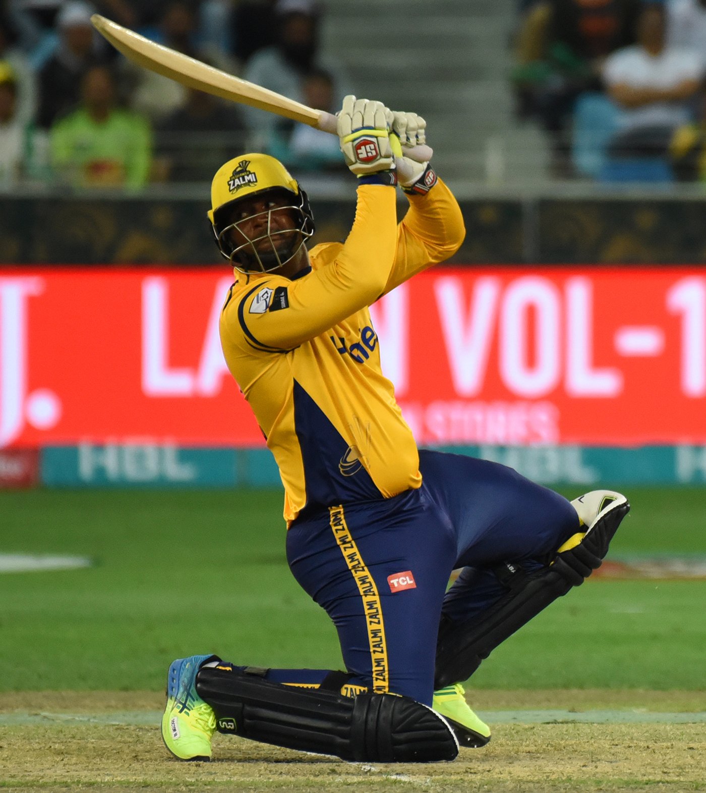 Happy birthday to Dwayne Smith! Can you name all the T20 teams he\s played for? 

 